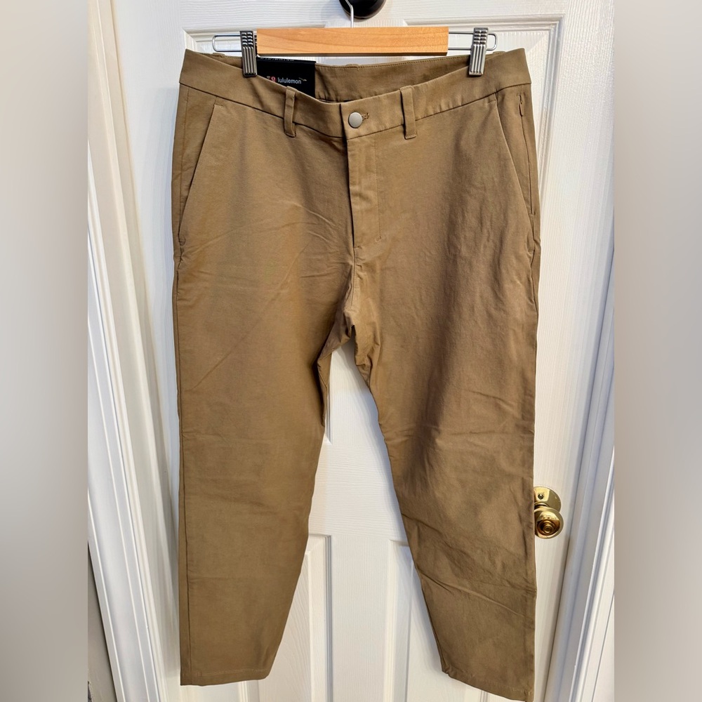 Lululemon Men’s Slim Fit VersaTwill Trouser - Picture 5 of 7